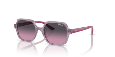 Vogue Çocuk Güneş Gözlüğü 2006 278090 - Pembe opal 0VJ2006__278090__P21__shad__qt_538e874c-bbe2-4290-93fd-3a3393e62eb9 Vogue