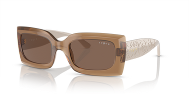 VOGUE KADIN GÜNEŞ GÖZLÜĞÜ 0VO 5526 S 309373 - Opal kahverengi 0VO5526S__309373__P21__shad__qt Vogue