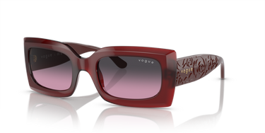 VOGUE KADIN GÜNEŞ GÖZLÜĞÜ 0VO 5526 S 309490 - Opal kırmızı 0VO5526S__309490__P21__shad__qt Vogue